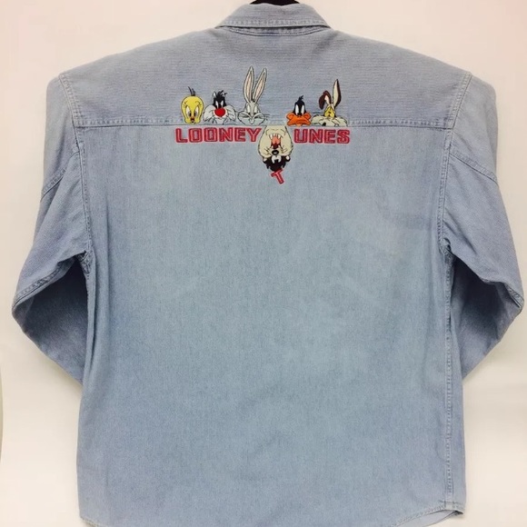 Warner Bros. Studio Store Looney Tunes Button Down - Picture 1 of 8